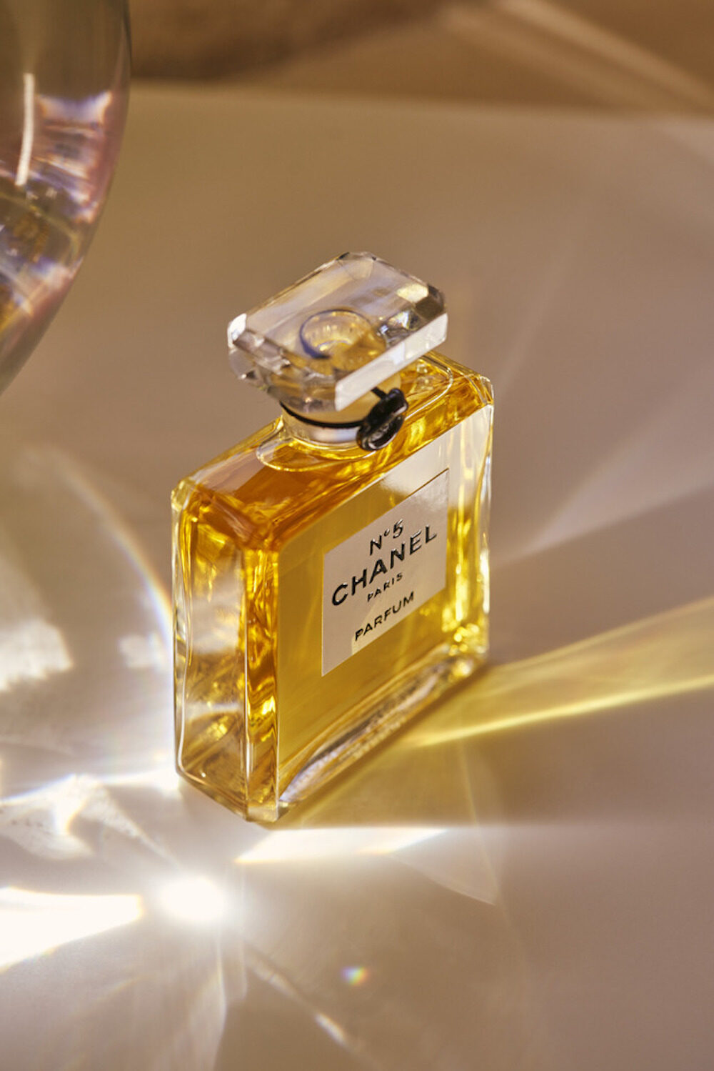 CHANEL N°5 香水:BAZAAR Fab 2025「Best Classic Perfume」 CHANEL N°5 香水:BAZAAR Fab 2025「Best Classic Perfume」