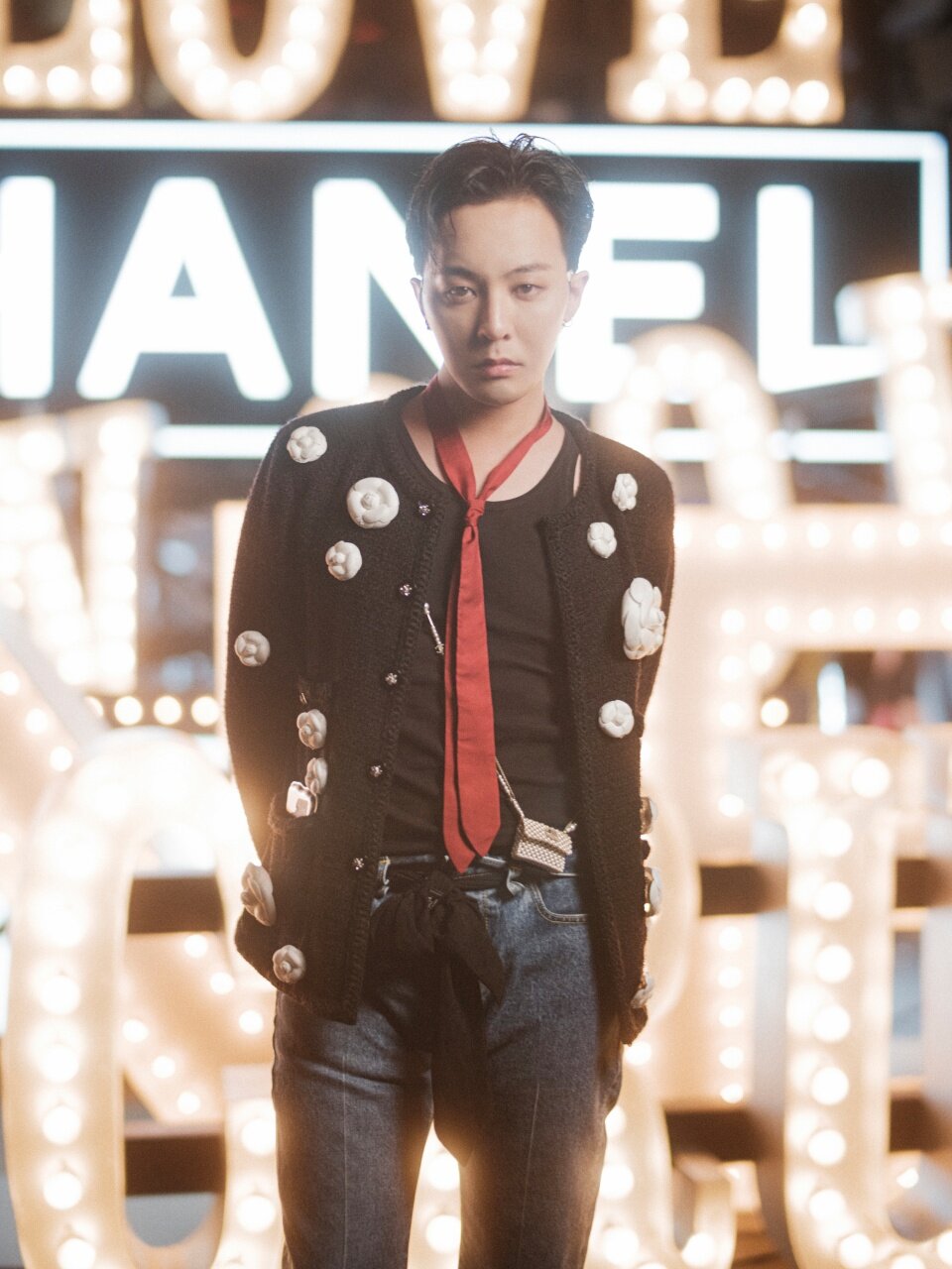 Chanel 2023/24 早春度假系列：呈現洛杉磯式的活力姿采，令人每一件都很想擁有！