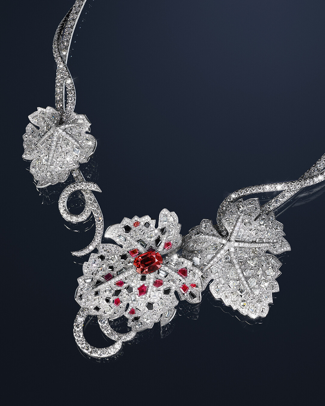 Le Jardin de Chaumet 頂級珠寶系列絢麗登港！尋訪 Chaumet 的花園綺境