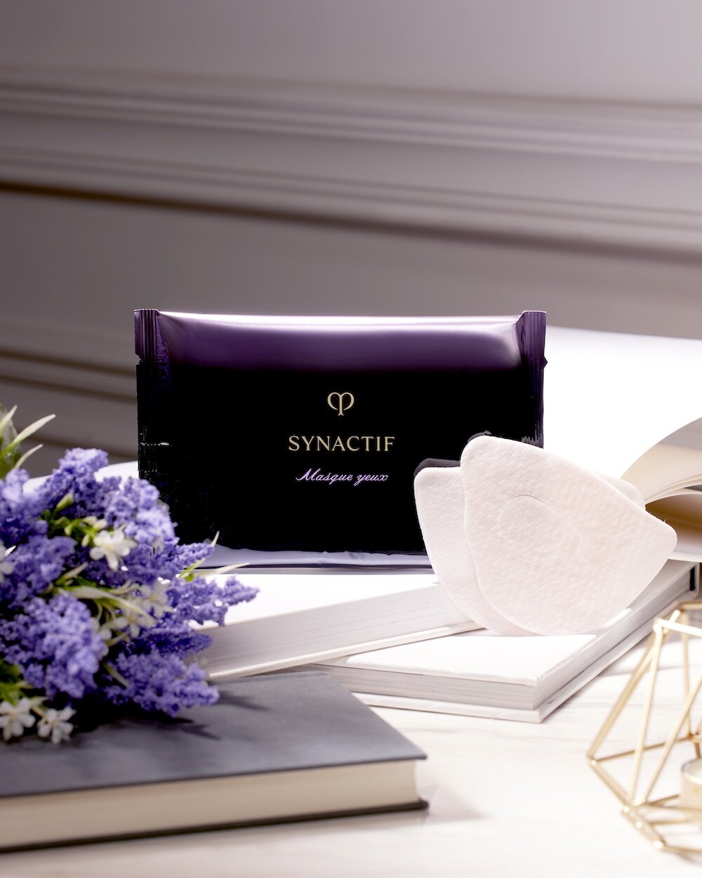 重拾明眸自信再闖蕩事業巔峰！Clé de Peau Beauté 全新 Synactif 眼膜及眼霜找回年輕眼周