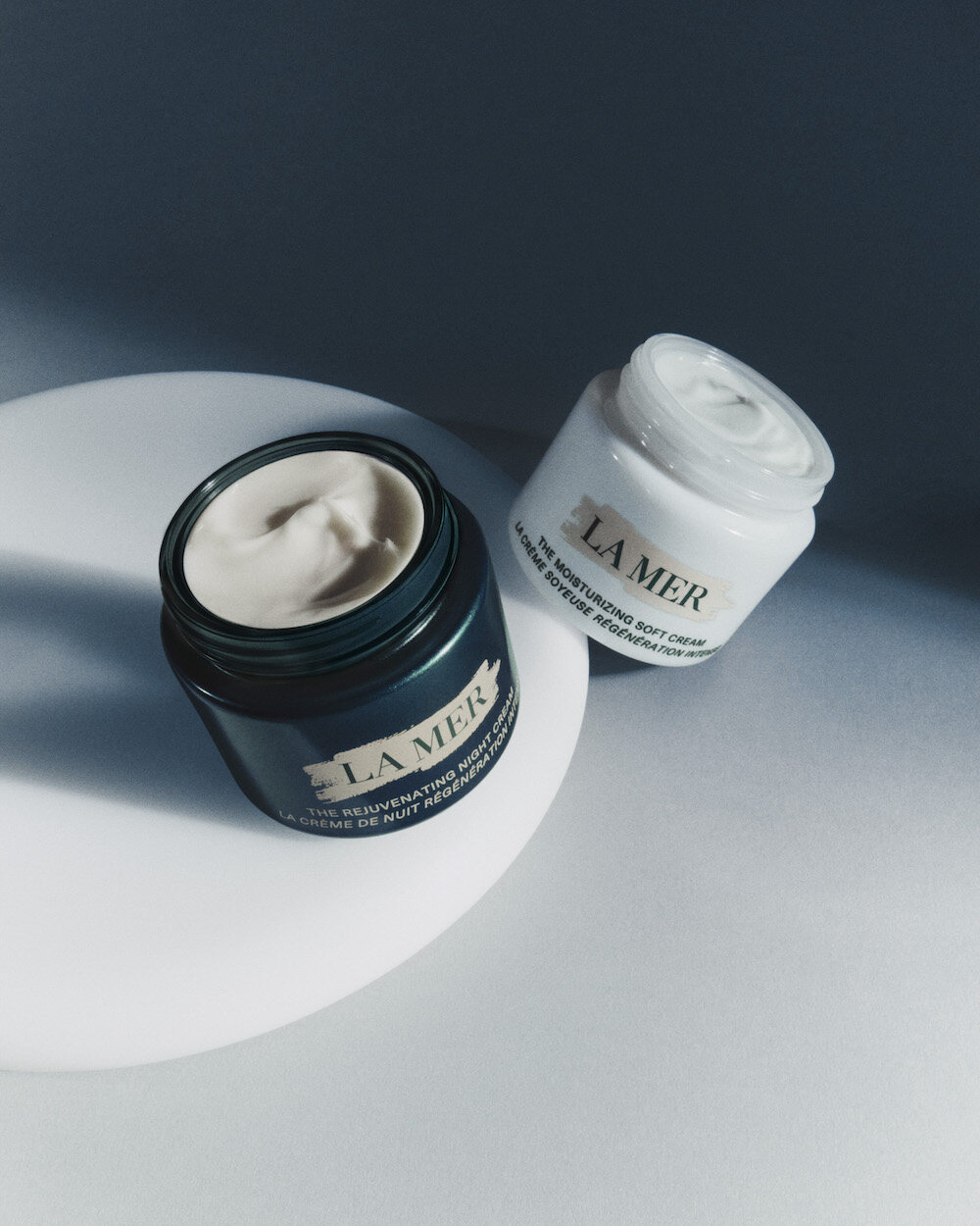 編輯親證:La Mer「奇蹟晚霜」全新精華修復晚霜,煥發飽滿健康肌膚、逆轉 8 大歲月痕跡 編輯親證:La Mer「奇蹟晚霜」全新精華修復晚霜,煥發飽滿健康肌膚、逆轉 8 大歲月痕跡