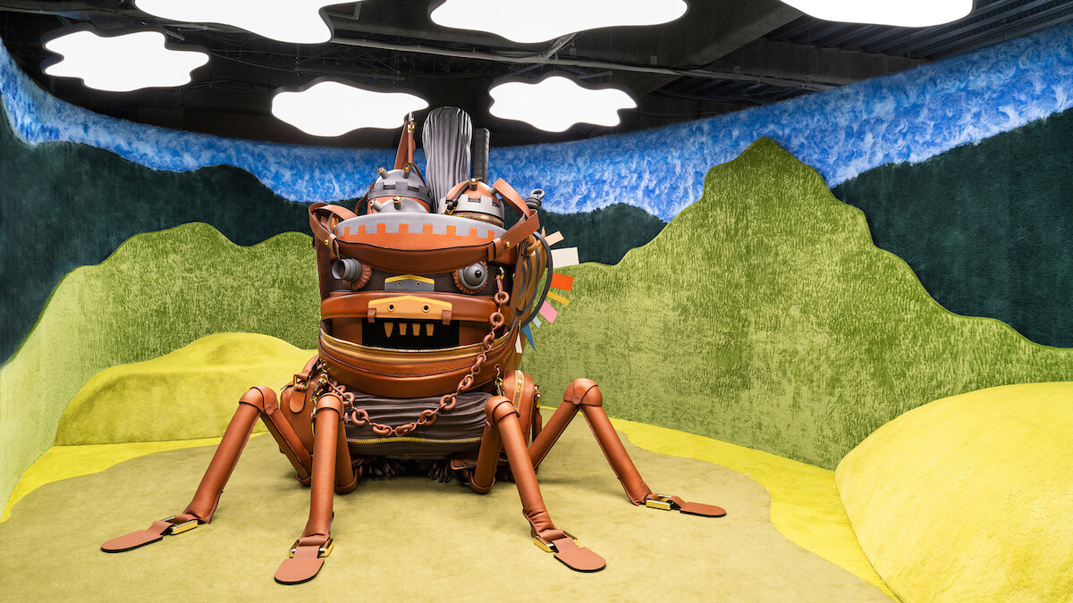 遊東京必行!LOEWE「Crafted World」東京展覽登場:走進一場跨越 179 年歷史與手工藝的奇幻旅程 遊東京必行!LOEWE「Crafted World」東京展覽登場:走進一場跨越 179 年歷史與手工藝的奇幻旅程