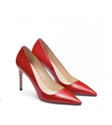 Prada 紅色高跟鞋 $10,200