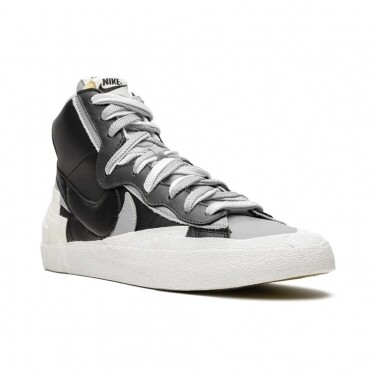 Nike x sacai Blazer Mid 黑色高筒波鞋