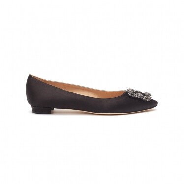 Manolo Blahnik Hangisi 黑色飾水晶方扣尖頭平底鞋 Manolo Blahnik Hangisi 黑色飾水晶方扣尖頭平底鞋