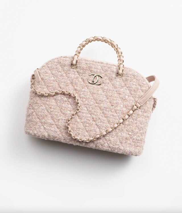 盤點 Chanel 2024 秋冬預告系列手袋 | Chanel 22、經典 Flap Bag 換上全新色調,有哪些款式要馬上入手? 盤點 Chanel 2024 秋冬預告系列手袋 | Chanel 22、經典 Flap Bag 換上全新色調,有哪些款式要馬上入手?