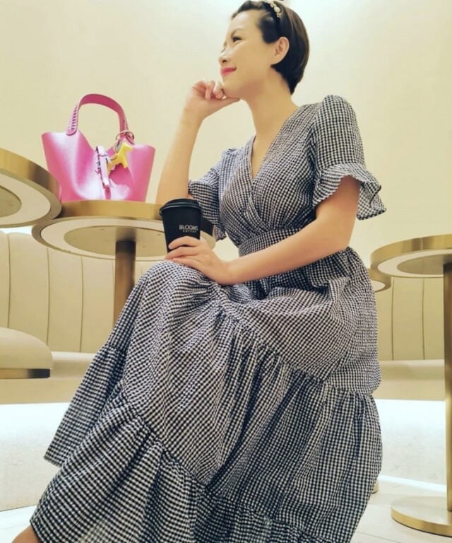 Aimee 到 cafe Me time
