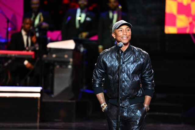 Louis Vuitton 男裝於尖沙咀星光大道行騷！新任男裝創意總監 Pharrell 如何由歌手變受追捧的潮流 ICON！