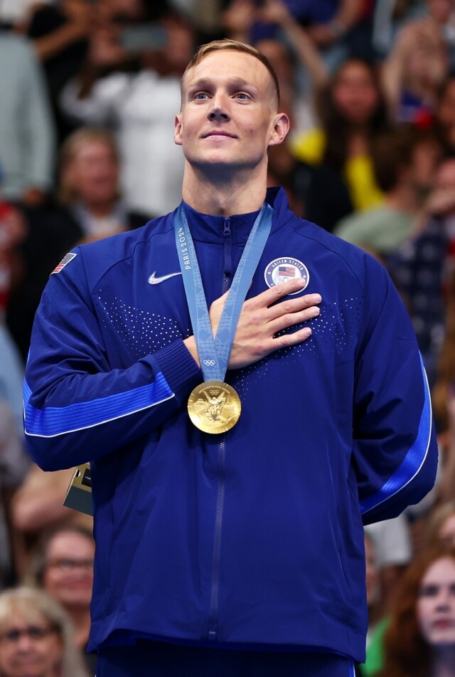 美國飛魚 Caeleb Dressel 三度出戰奧運、共奪 8 面金牌!男神私下是愛老婆、愛兒子的好男人 美國飛魚 Caeleb Dressel 三度出戰奧運、共奪 8 面金牌!男神私下是愛老婆、愛兒子的好男人