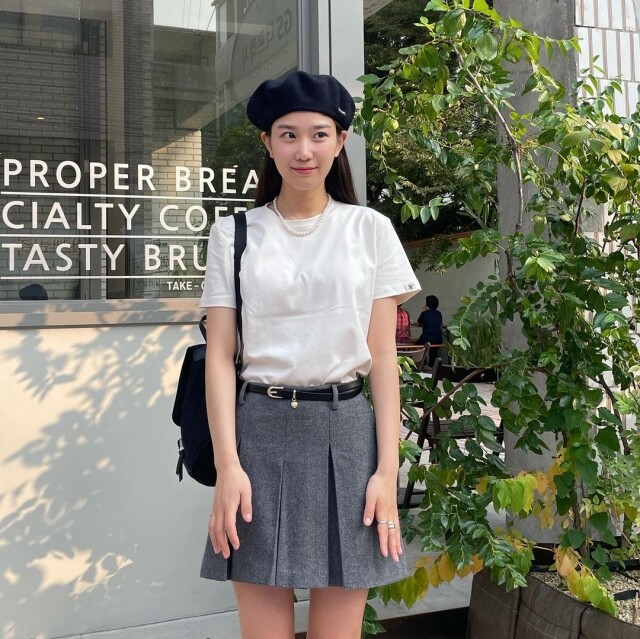 張姬領韓系自然清新風穿搭!以長青單品打造知性女神風營造最強韓系氛圍感! 張姬領韓系自然清新風穿搭!以長青單品打造知性女神風營造最強韓系氛圍感!