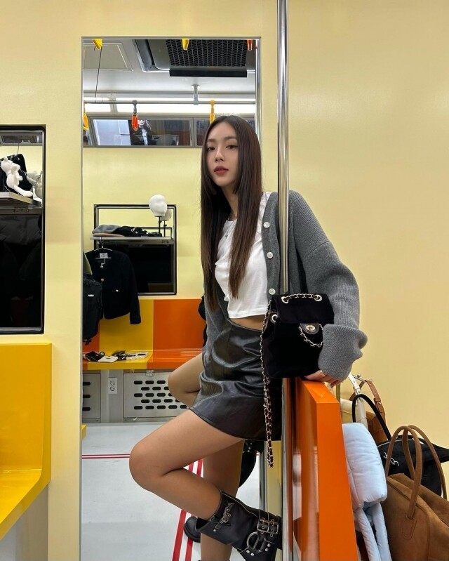 黑白灰穿搭推薦：型格街頭風
