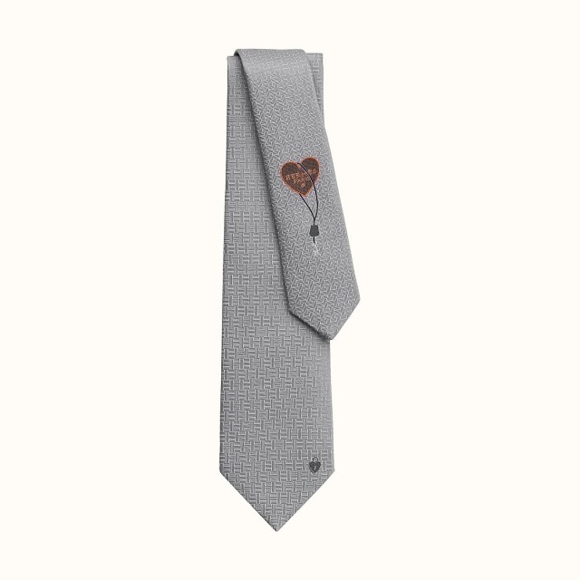 名牌領帶:Hermès Tie 7 La Clef du Bonheur 領呔 $2,000 名牌領帶:Hermès Tie 7 La Clef du Bonheur 領呔 $2,000