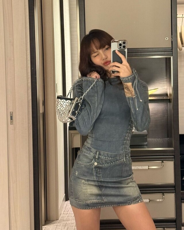 女明星都愛用什麼名牌手袋？看過 Blackpink、張員瑛、Kylie Jenner 親自示範，很難不勾起購物慾！