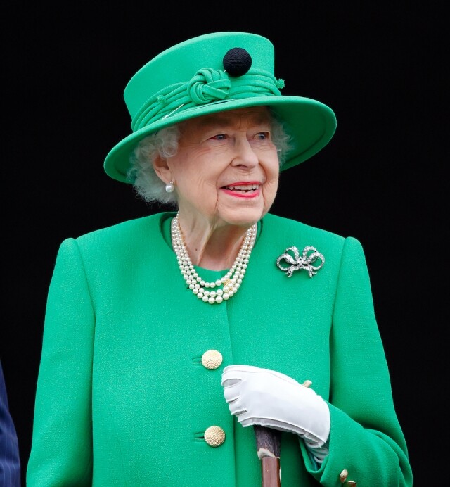 這枚蝴蝶結胸針是英女王較常配戴的胸針之一，亦是她的傳家寶之一