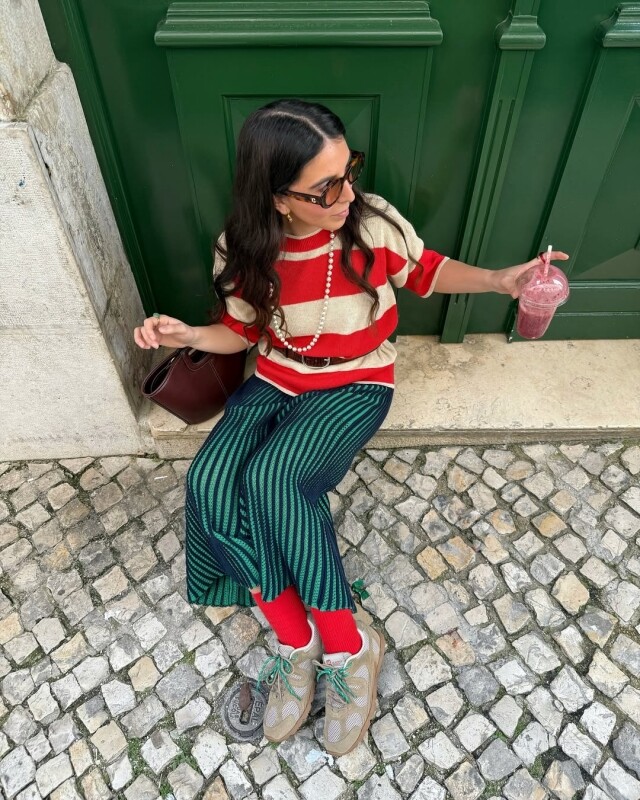 跟上 「Portugal Girl Aesthetic」熱潮!讓人釋放大量多巴胺的葡萄牙女生彩色穿搭 跟上 「Portugal Girl Aesthetic」熱潮!讓人釋放大量多巴胺的葡萄牙女生彩色穿搭