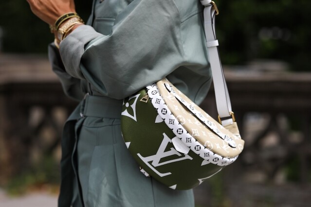 LV Monogram 圖案 LV Monogram 圖案