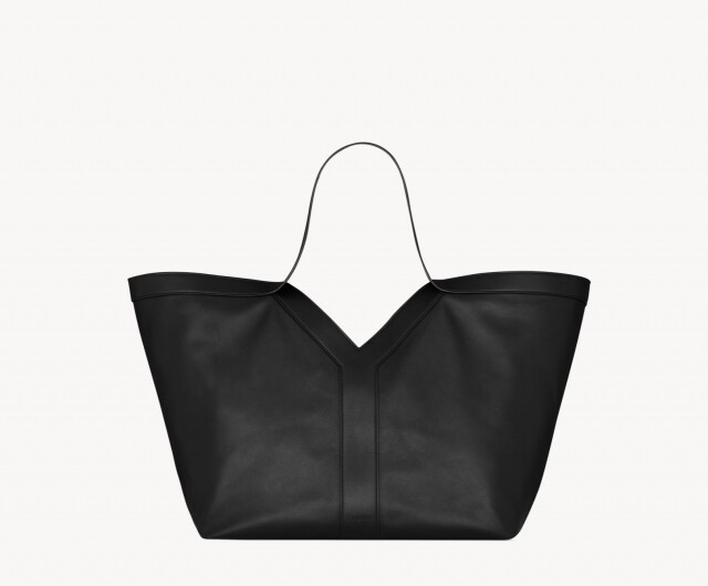 Rosé、車銀優、Bella Hadid 同款手袋：Saint Laurent 2025 年推出的 Y Tote，讓人重拾對大容量手袋的愛