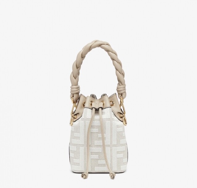 Fendi 手袋推介|10+ 經典包款最新價錢一覽!除了 Baguette、Fendi First,還有甚麼值得入手? Fendi 手袋推介|10+ 經典包款最新價錢一覽!除了 Baguette、Fendi First,還有甚麼值得入手?