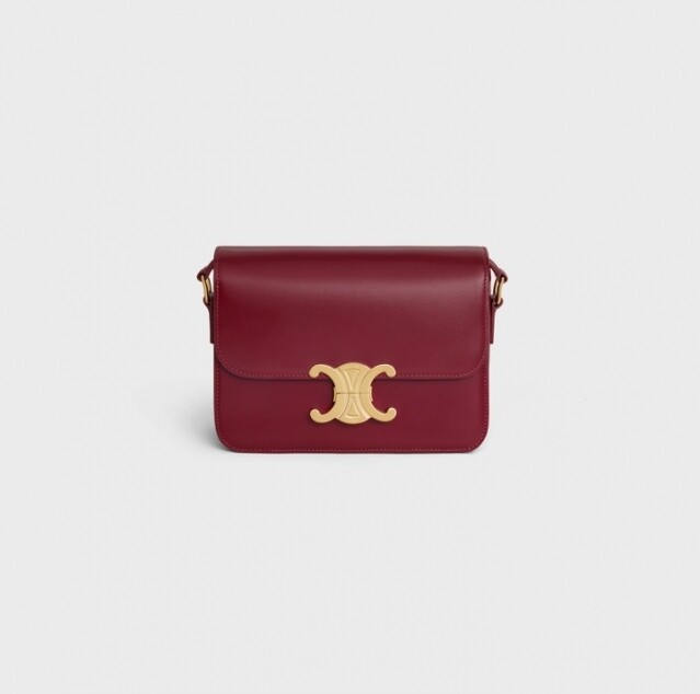 Burgundy 酒紅色手袋推薦:Celine Teen Triomphe 手袋 $29,500 Burgundy 酒紅色手袋推薦:Celine Teen Triomphe 手袋 $29,500