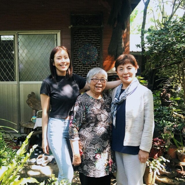 小時候曾在教會生活 小時候曾在教會生活