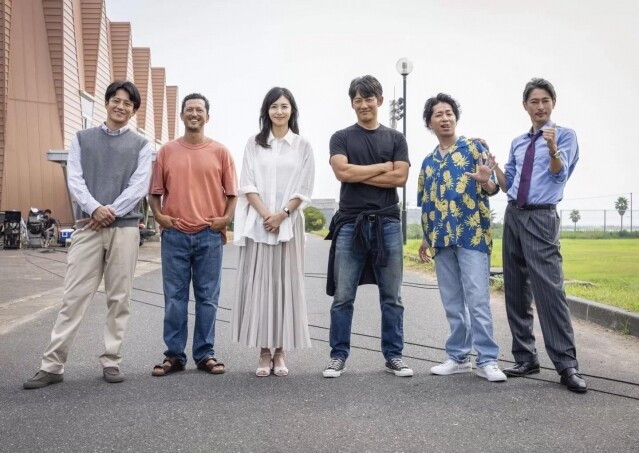 反町隆史與妻子松嶋菜菜子再演《麻辣教師 GTO》！男神女神甜蜜愛情長跑 23 年秘訣