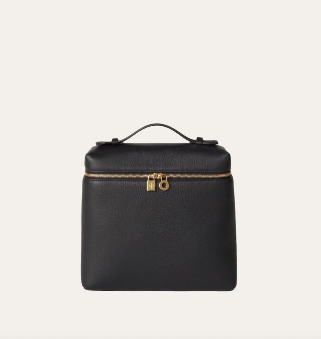 Loro Piana Extra Pocket L23.5 牛皮背包 $27,500