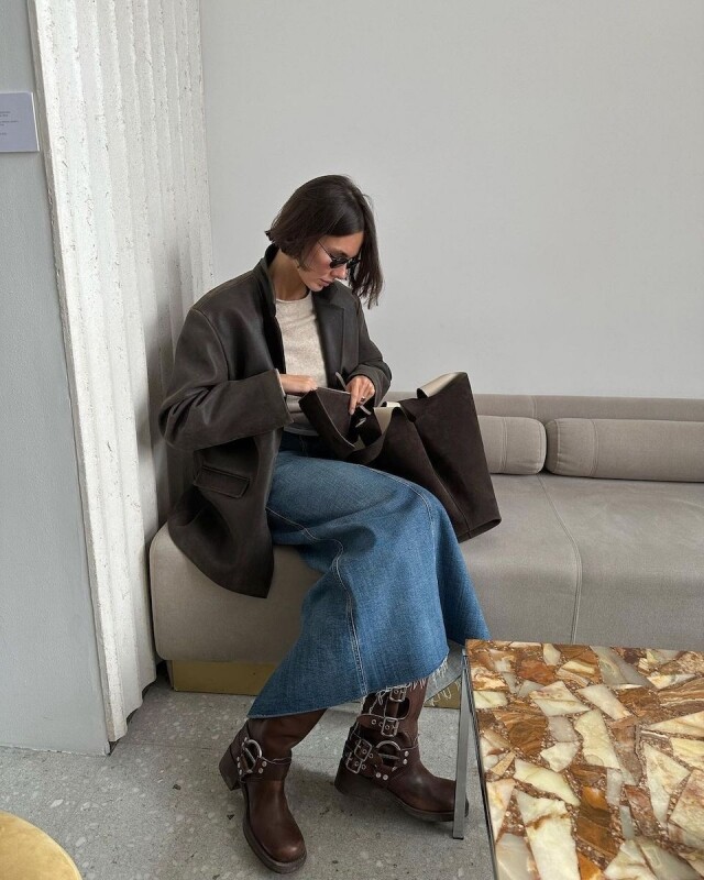 2024 秋冬必備的 boots 款式有哪些？是時候把涼鞋和平底鞋都收起來，穿上流行長靴穿搭展現個性