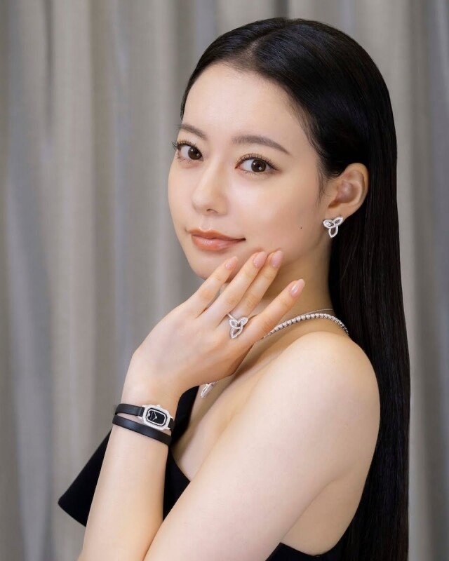 Harry Winston 不只鑽戒！印記 Emerald 系列為何經典近 20 年？揭開設計背後的故事與細節
