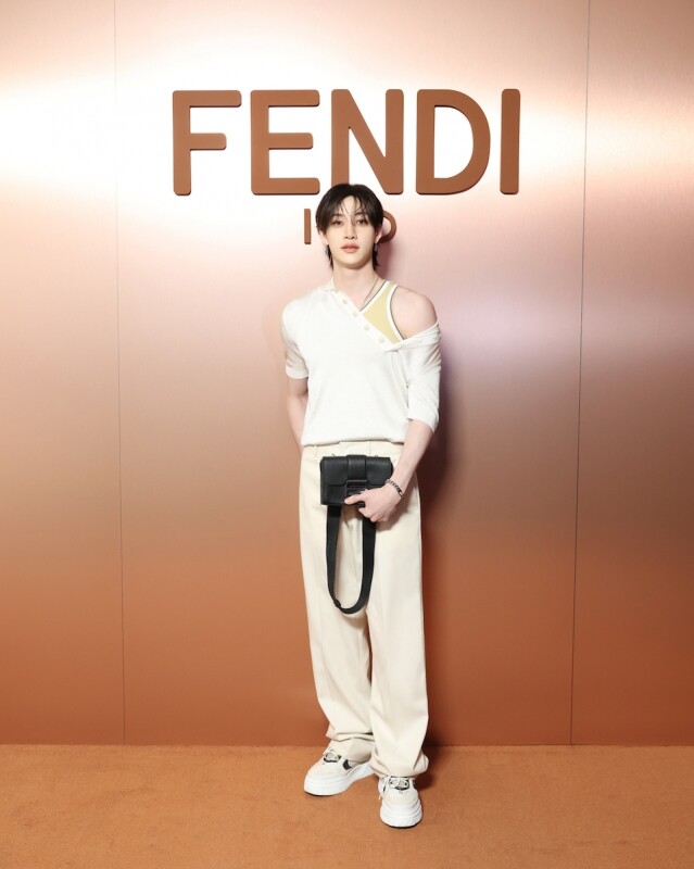 Fendi 2025 秋冬新款手袋列陣!Fendi 百年大騷請來宋慧喬、方燦、宋雨琦等參與慶典 Fendi 2025 秋冬新款手袋列陣!Fendi 百年大騷請來宋慧喬、方燦、宋雨琦等參與慶典