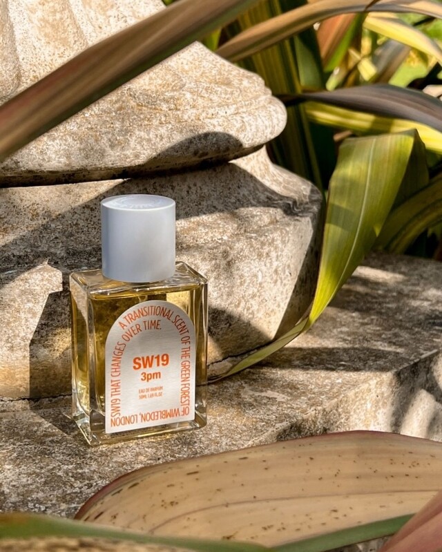 其中一款香水 3PM 就是品牌的人氣産品，香氣以温和的柑橘為主調
