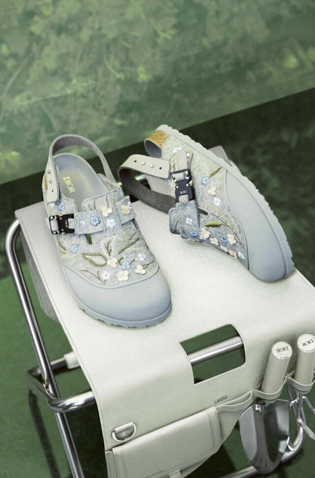 Birkenstock 再度走紅!「Boston 密頭拖鞋」日常配搭舒適又好看,潮人名模都愛穿 隱藏鞋款! Birkenstock 再度走紅!「Boston 密頭拖鞋」日常配搭舒適又好看,潮人名模都愛穿 隱藏鞋款!
