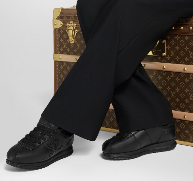 LV BUTTERSOFT 全新皮革波鞋登場！24 種復古配色波鞋盡顯街頭魅力，Callum Turner、王嘉爾率先演繹