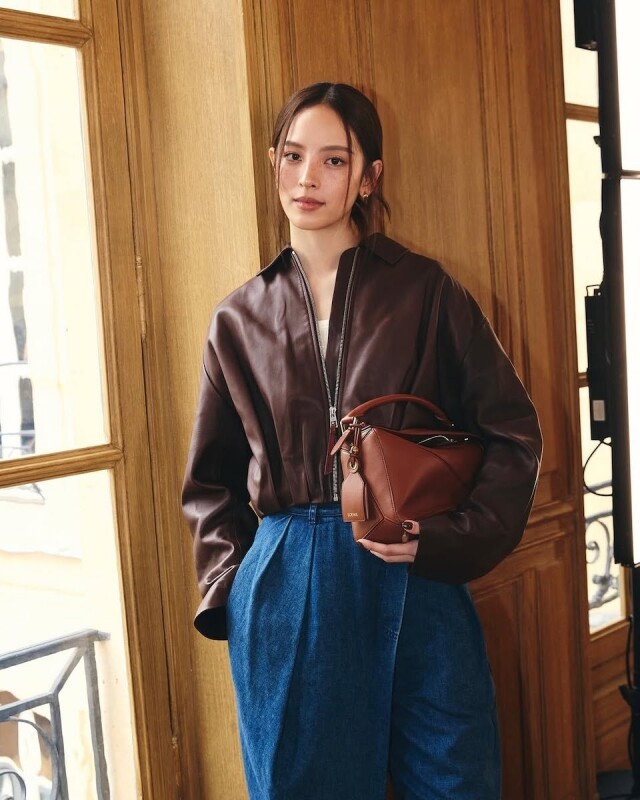 Loewe 大熱皺摺外套、長褲男女通殺!由人氣明星率先示範,演繹皺摺時尚的率性魅力! Loewe 大熱皺摺外套、長褲男女通殺!由人氣明星率先示範,演繹皺摺時尚的率性魅力!