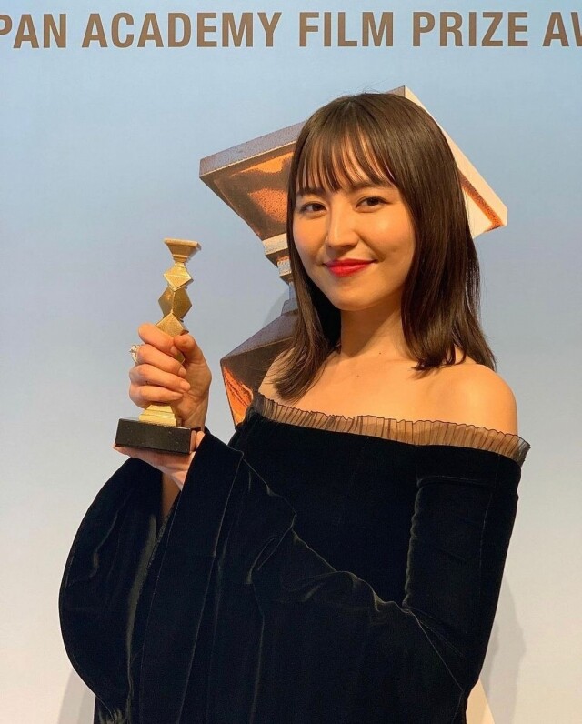 第五屆東寶灰姑娘:長澤雅美 第五屆東寶灰姑娘:長澤雅美