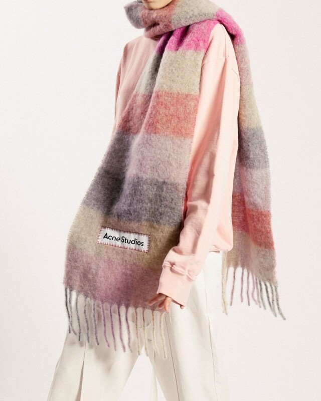 必買 Acne Studios 圍巾 必買 Acne Studios 圍巾