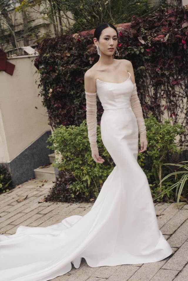 婚戒鑽石切割形狀與新娘個性有關？De Beers Jewellers 訂婚鑽戒及婚嫁珠寶系列，讓新娘隨意襯托出迷人的內在光芒