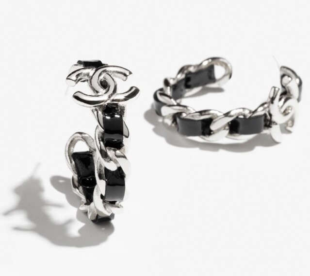 Chanel 耳環 2025 | 50 款全新珍珠、雙 C 款式香奈兒耳環（價錢不斷更新）