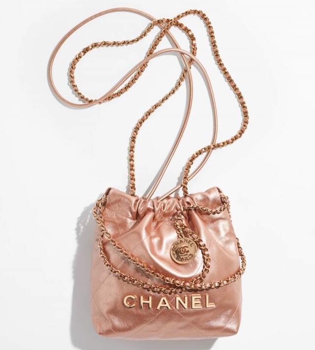 Chanel 22 迷你玫瑰金色手袋 $41,700