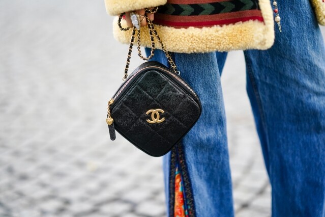 Chanel 荔枝皮、小羊皮、小牛皮有甚麼不同？一篇了解 Chanel 手袋及銀包的皮革種類