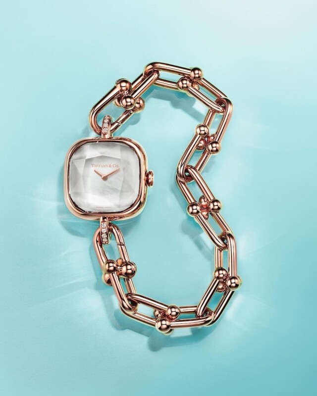 既是手鍊、亦是女錶， Chain Watch 帶來雙重滿足！盤點 VCA、Cartier、CHANEL 等手鍊錶款，一覽手鐲錶的優雅魅力！