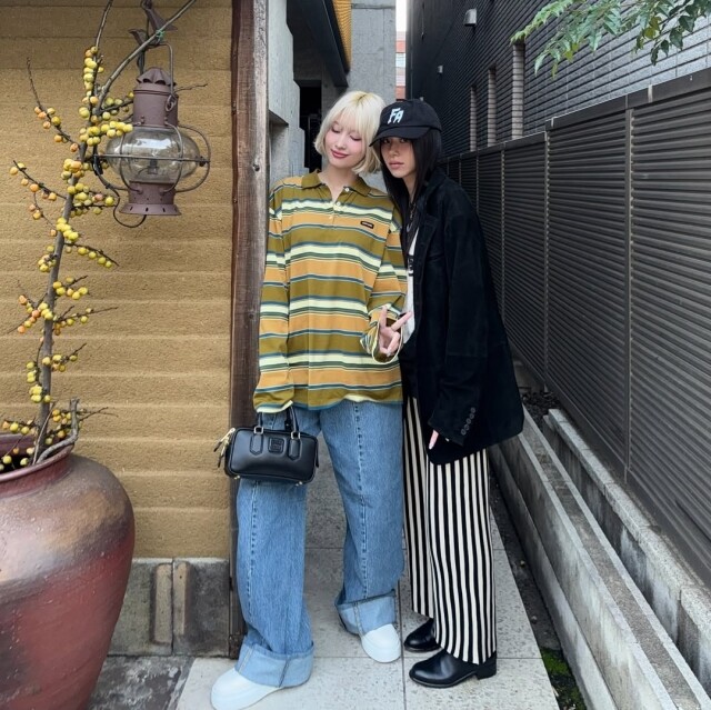 「闊腳牛仔褲」8 個穿搭靈感！衣櫃不能沒有寬鬆牛仔褲，遮肉、顯瘦是女生日常穿搭的好幫手