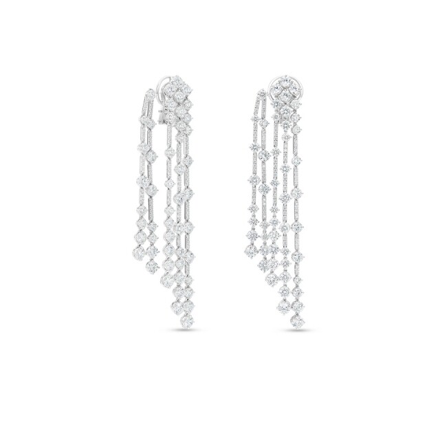婚戒鑽石切割形狀與新娘個性有關？De Beers Jewellers 訂婚鑽戒及婚嫁珠寶系列，讓新娘隨意襯托出迷人的內在光芒