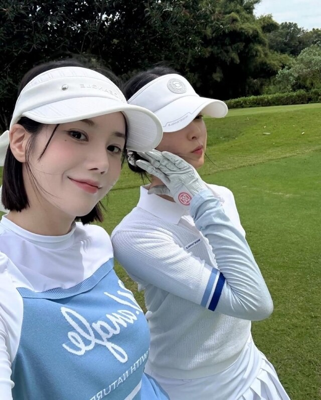 韓國藝人迷上高爾夫球