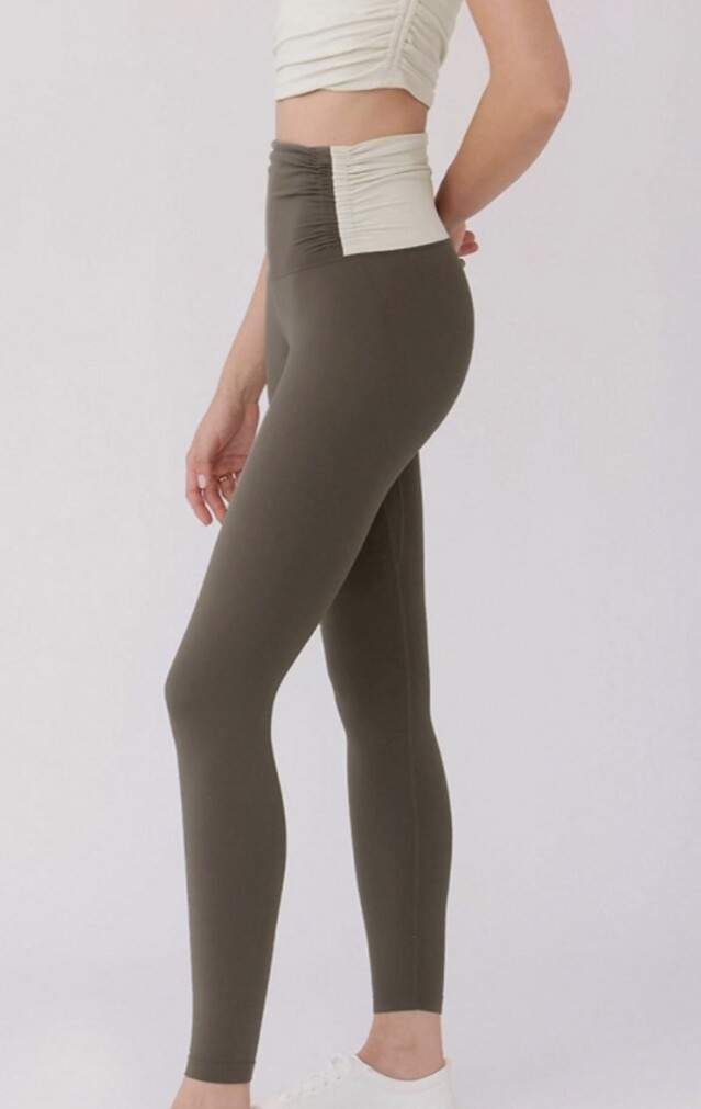 Nylora Audrey Leggings $1,338 Nylora Audrey Leggings $1,338