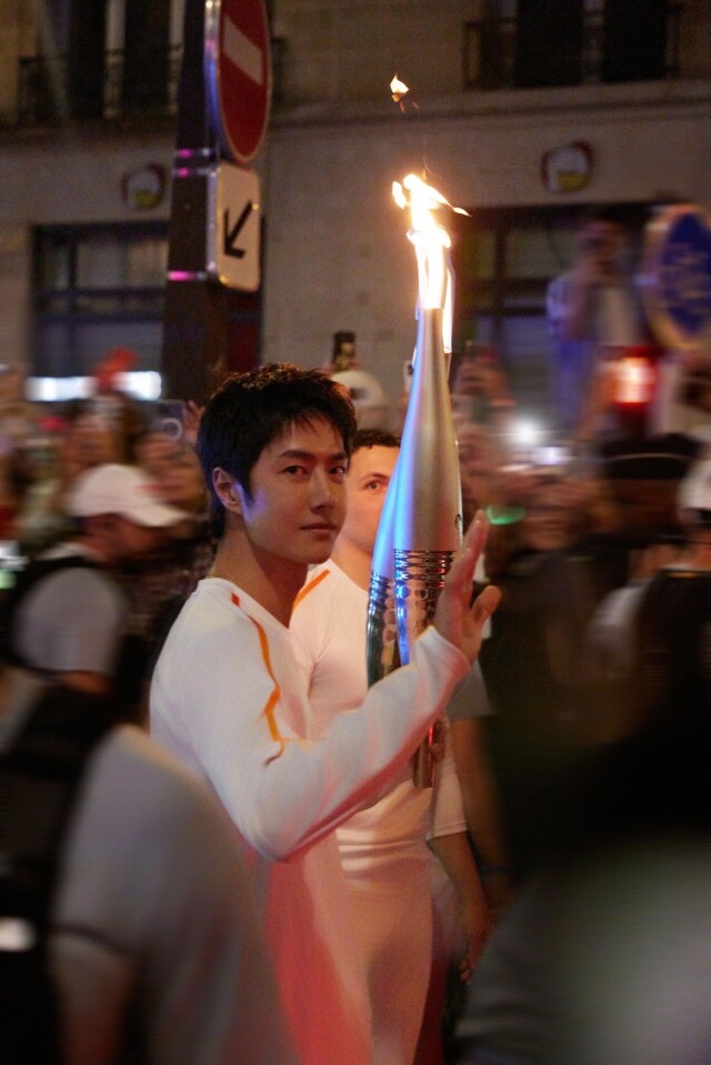 2024 巴黎奧運聖火傳遞進入最後階段!經過馬賽、塞納河畔,跟著聖火認識法國 64 區 2024 巴黎奧運聖火傳遞進入最後階段!經過馬賽、塞納河畔,跟著聖火認識法國 64 區