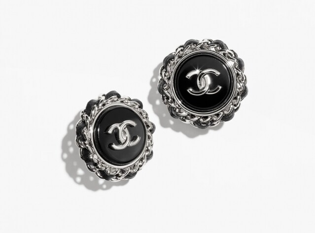 Chanel 耳環 2025 | 50 款全新珍珠、雙 C 款式香奈兒耳環（價錢不斷更新）