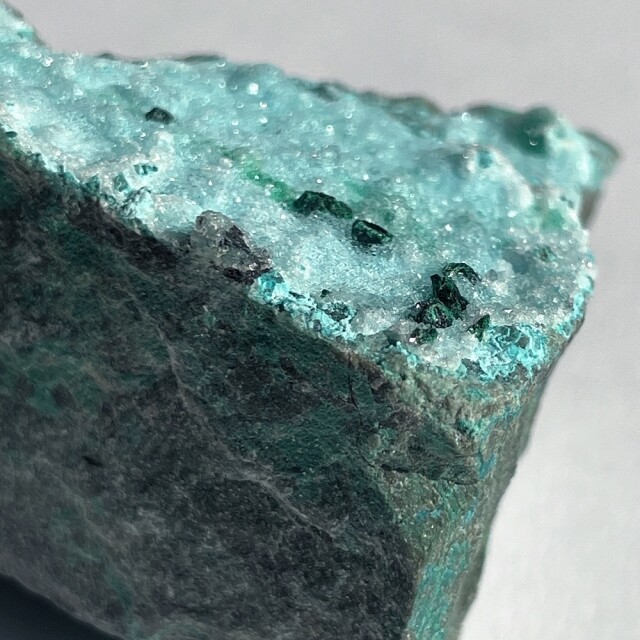 鳳凰石功效你認識嗎？除了外型亮麗搶眼，據說還可以讓人說出真實感受，對女性身心健康尤其有益
