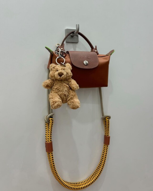 Longchamp Le Pliage Pouch 和 Xtra 迷你水餃袋大熱!平價、能裝、好配搭成為時尚達人新寵 Longchamp Le Pliage Pouch 和 Xtra 迷你水餃袋大熱!平價、能裝、好配搭成為時尚達人新寵