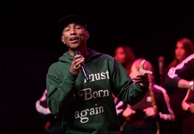 Louis Vuitton 男裝於尖沙咀星光大道行騷！新任男裝創意總監 Pharrell 如何由歌手變受追捧的潮流 ICON！