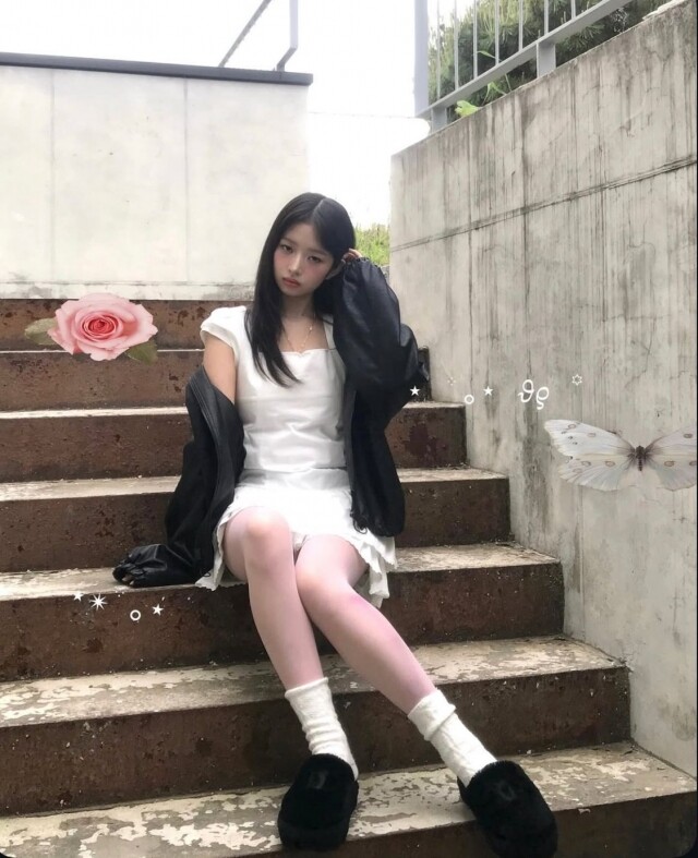 白色短襪怎樣配搭?跟法國韓國女生穿出時尚白襪造型推薦 白色短襪怎樣配搭?跟法國韓國女生穿出時尚白襪造型推薦